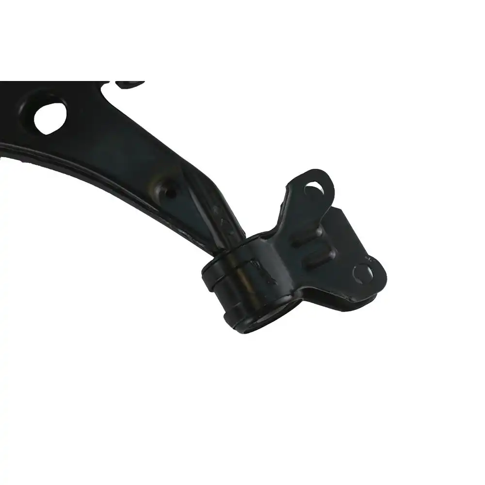 BANDEJA DIANTEIRA FOCUS 2013 A 2018 DIREITA COM PIVO