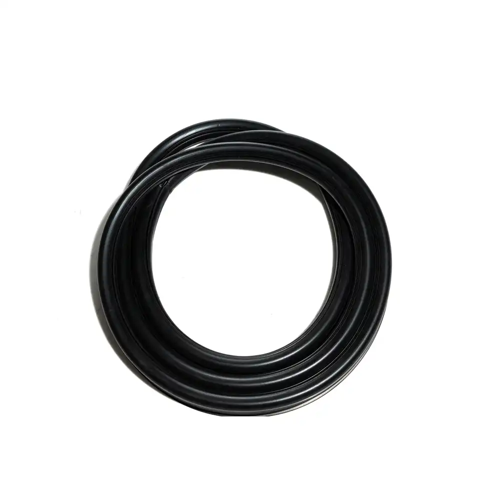 BORRACHA VIGIA SAVEIRO 1982 A 1997 S/FRISO DA TAMPA DO PORTA