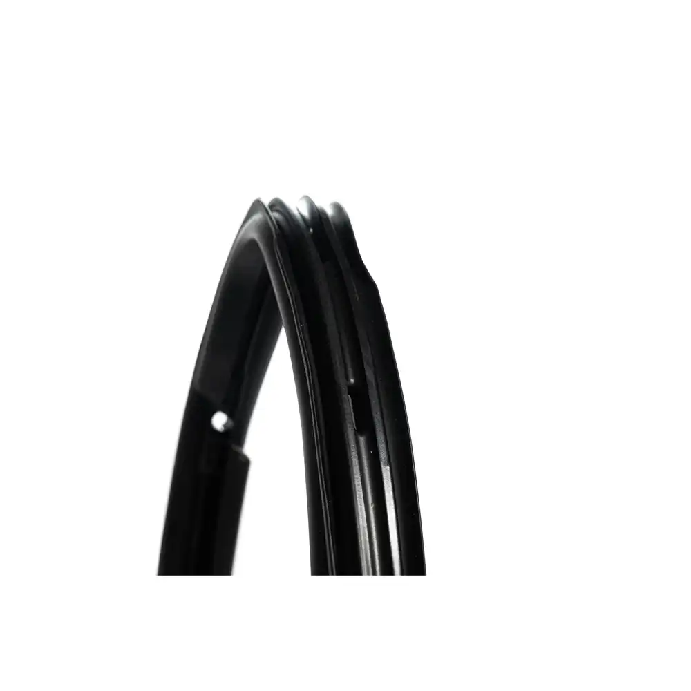 BORRACHA QUEBRA VENTO KOMBI CLIPPER 76/ ESQ.