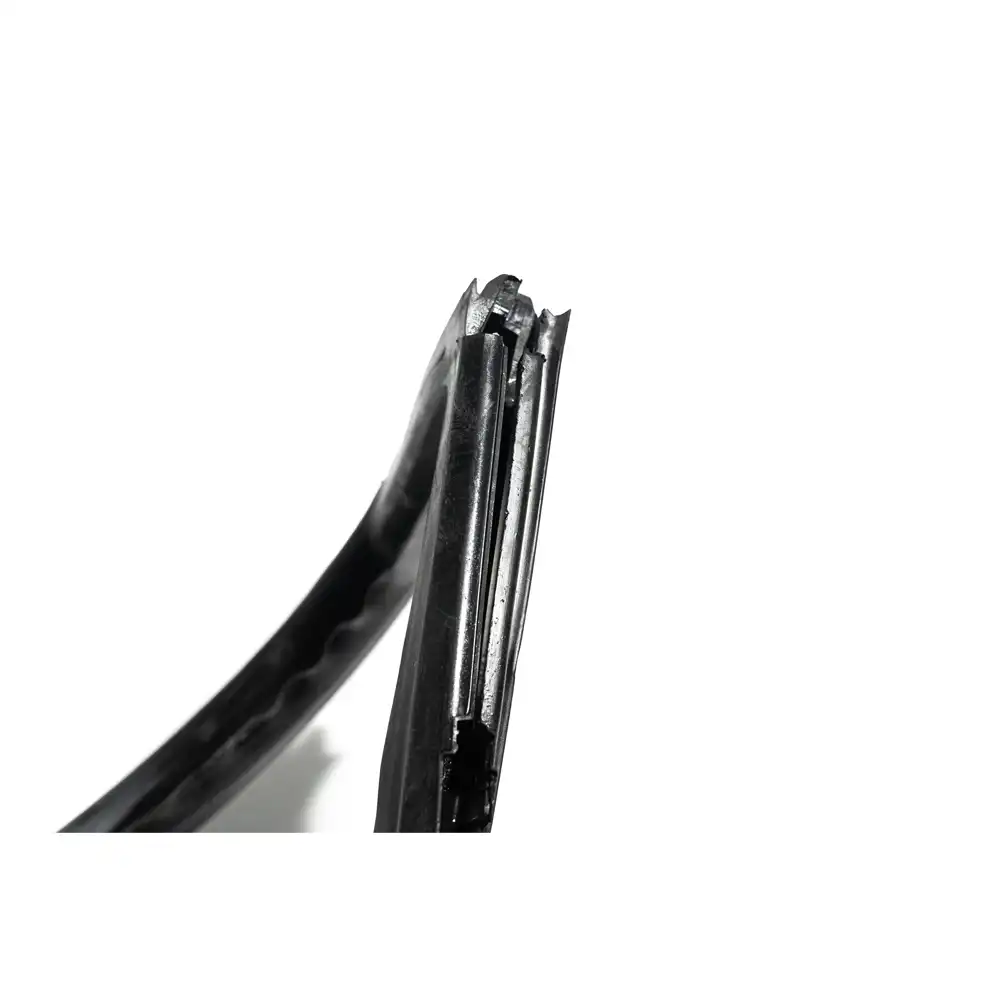 BORRACHA QUEBRA VENTO GOL V.P.S 88/ ESQ MOVEL