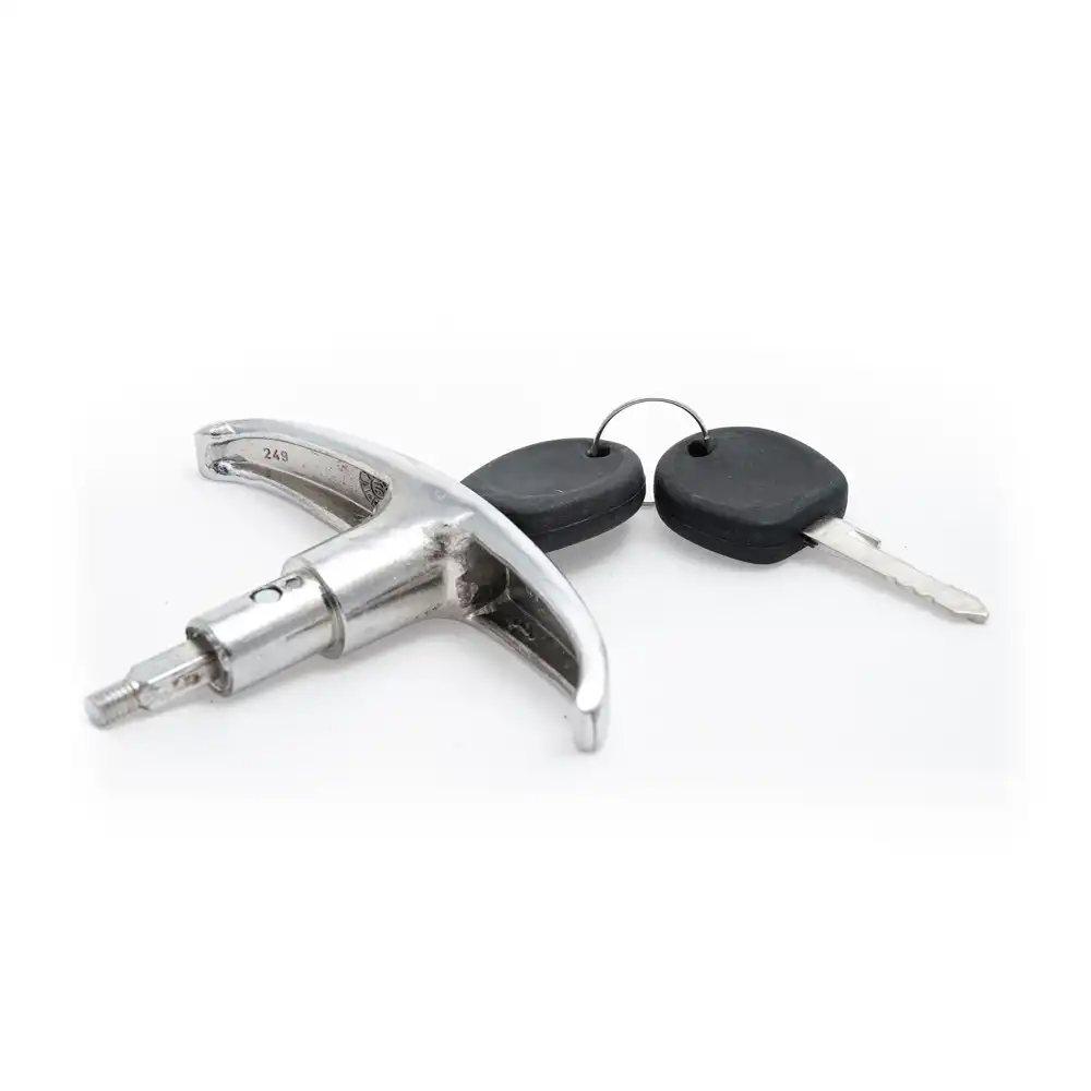 MACANETA TAMPA TRAS KOMBI CLIPPER CROMADA