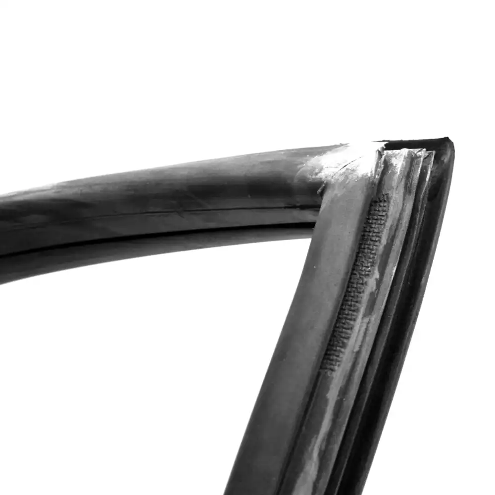 BORRACHA VIGIA OPALA 4 PTS C/FRISO PLASTICO