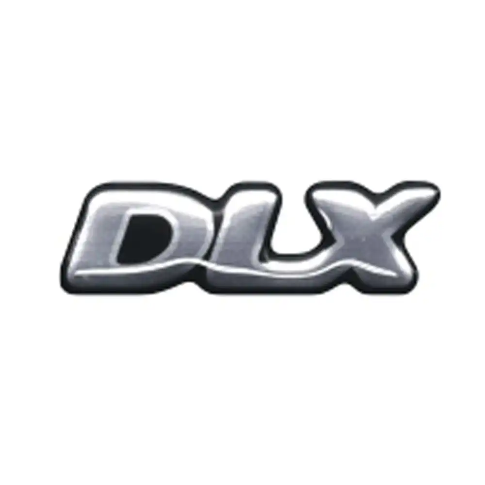 EMBLEMA ADESIVO "DLX" BLAZER CROMADO