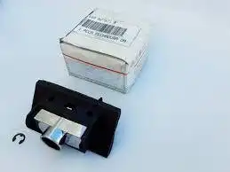 MACANETA TAMPA TRAS PARATI 2002/ (S/CILINDRO)