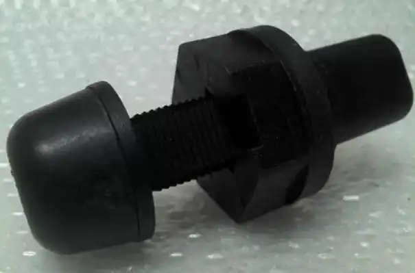 BATENTE TAMPA TRAS FOX 2004 A 2010