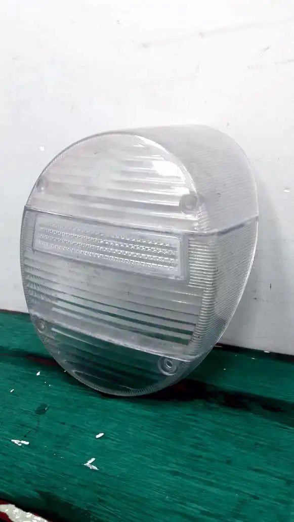 LENTE SINAL TRAS FAFA TRANSPARENTE