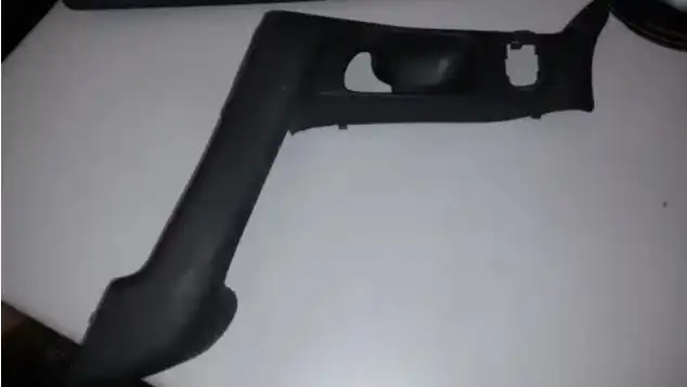 DESCANSA BRACO ASTRA 99/ TRAS DIR