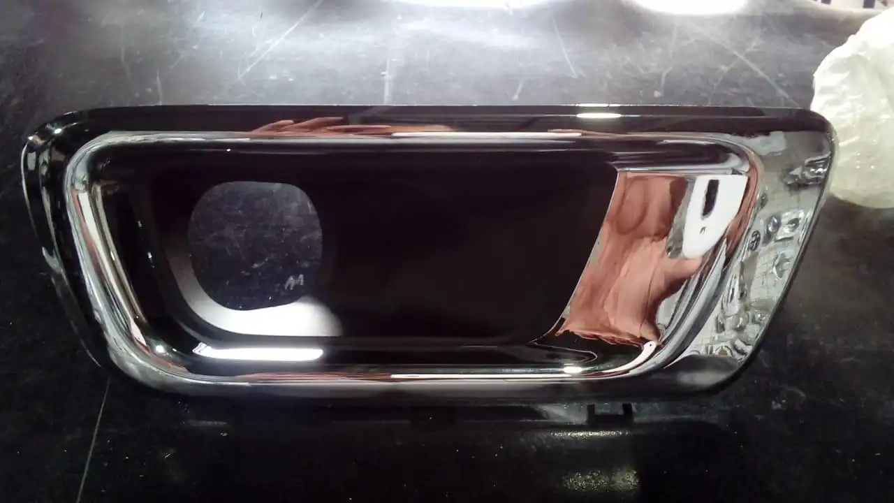 GRADE PARACHOQUE S-10 13/ ESQ C/FAROLETE