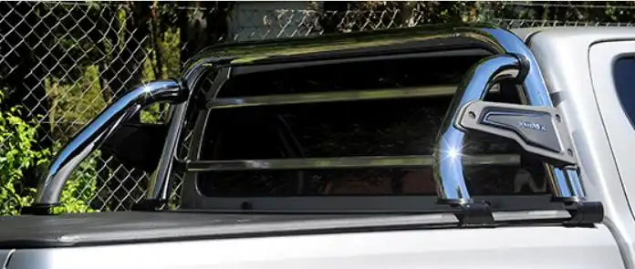 SANTO ANTONIO TOYOTA HILUX 2016/ CROMADO SLIN