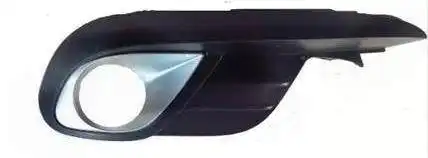 GRADE PARACHOQUE DIANT FIAT GRAND SIENA 13/17 DIR C/ FAROLET