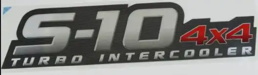 EMBLEMA ADESIVO "S-10 4X4 TURBO INTERCOOLER" VERMELHO