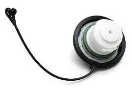 TAMPA TANQUE FORD FOCUS 08/13