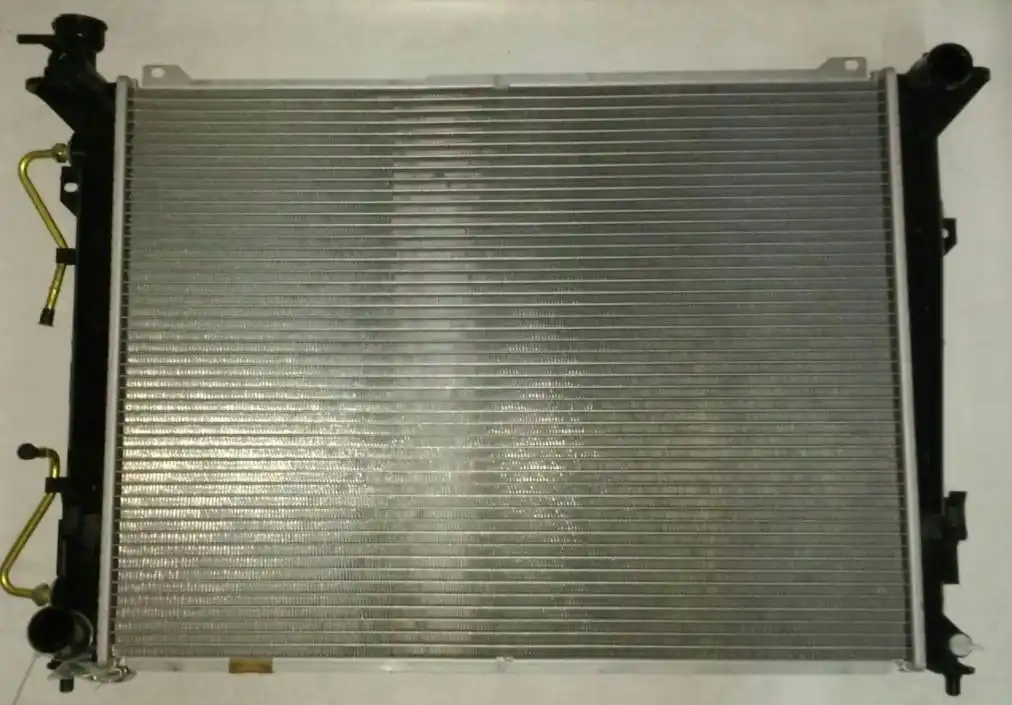 RADIADOR HYUNDAI AZERA 3.3 07/11 SONATA 2.4 07/11
