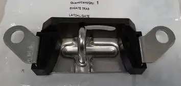 BATENTE PORTA MALAS CELTA 00/