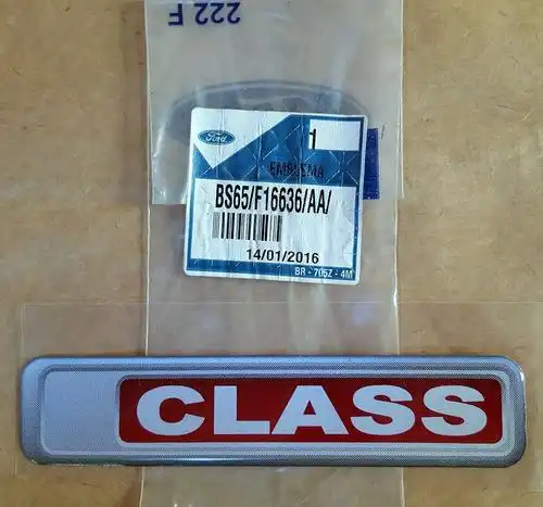 EMBLEMA CLASS FIESTA 11/ PORTA (PLAQUETA VERMELHA)