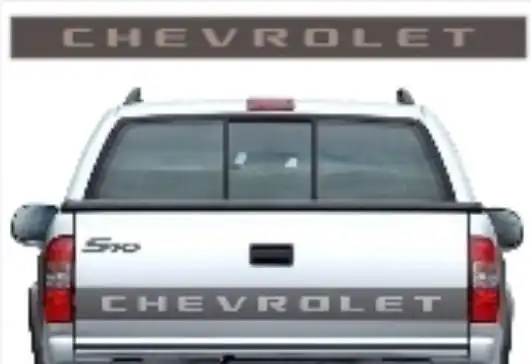 FAIXA CHEVROLET S-10 06/ TAMPA TRAS CHAMPANHE