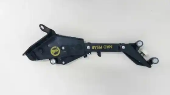 GUIA PORTA INF LATERAL DOBLO 2002/ ESQUERDO