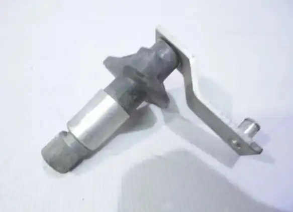 PIVO LIMPADOR PARABRISA OPALA 1975/ DIREITO