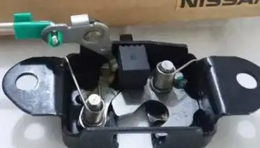 FECHADURA TAMPA TRAS NISSAN FRONTIER