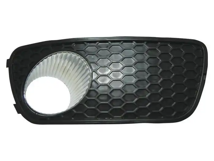 GRADE PARACHOQUE DIANT FIAT PALIO 04/07 DIR C/ FAROLETE