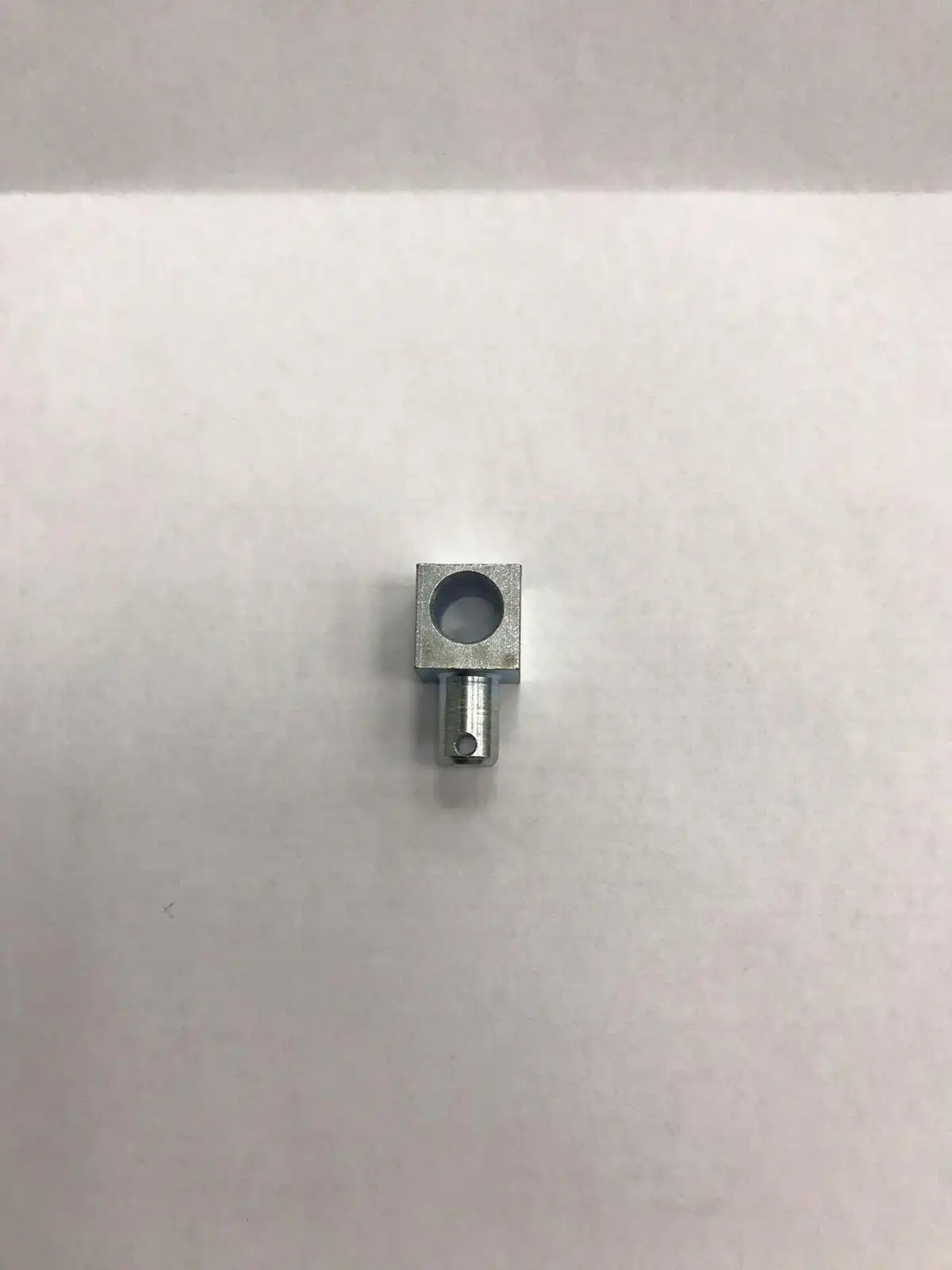 SUPORTE EMBREAGEM F-1000 SUPORTE BARRA