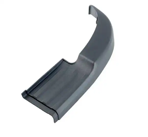 PISANTE PARACHOQUE TRASEIRO TOYOTA HILUX 2016 A 2020 DIREITO