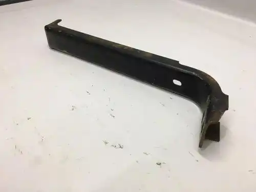 SUPORTE DIANT PARACHOQUE D-20 ESQ